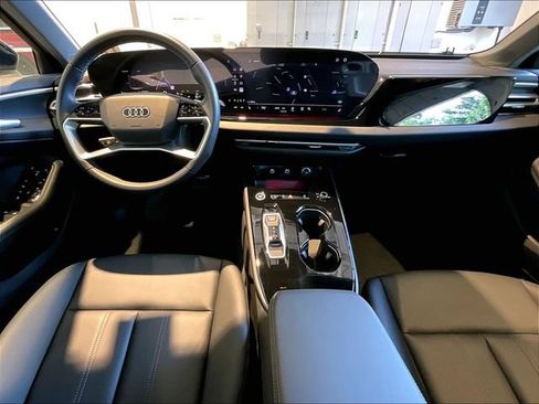 Used 2025 Audi A5 2.0T Premium w/ Convenience Package AWD/4WD image 14