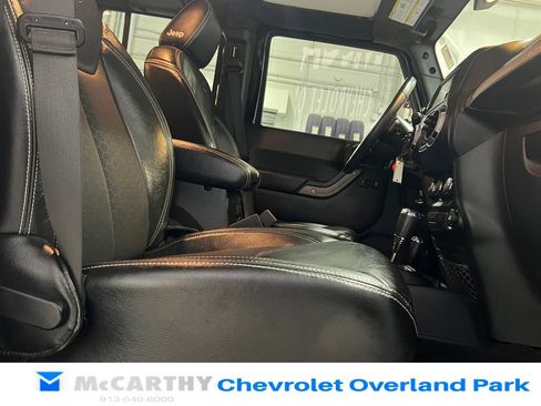 Used 2017 Jeep Wrangler Unlimited Sport AWD/4WD image 24