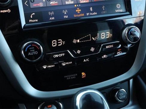 Used 2024 Nissan Murano SL image 20