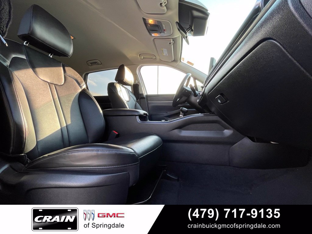 Used 2025 Kia Sorento S AWD/4WD image 29