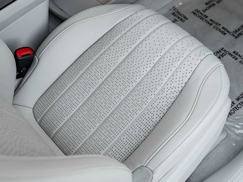 Used 2022 Mercedes-Benz EQS 450+ 450 image 27