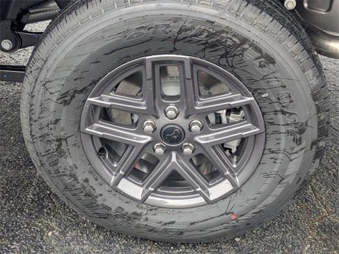 New 2025 Jeep Gladiator Sport image 8