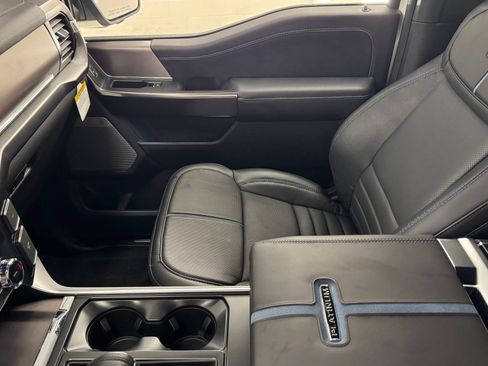 New 2025 Ford F150 Platinum w/ FX4 Off-Road Package image 33