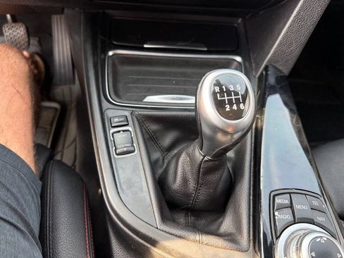 Used 2012 BMW 328i Sedan RWD image 25