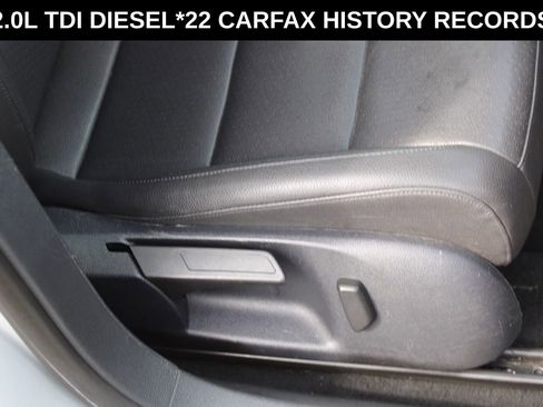 Used 2011 Volkswagen Jetta TDI image 19