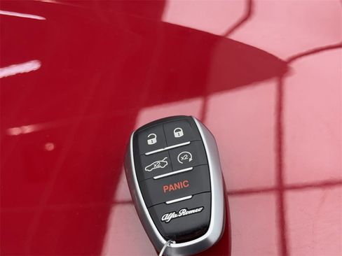 Used 2022 Alfa Romeo Stelvio Ti w/ Active Assist Plus Package image 61