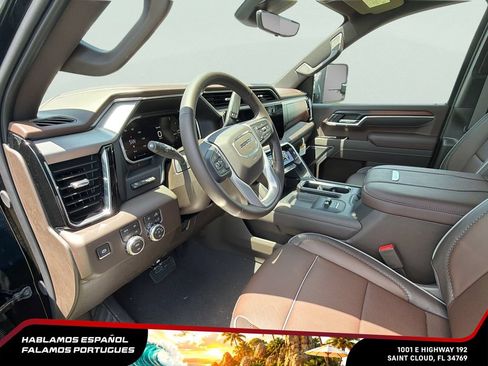 New 2026 GMC Sierra 2500 Denali w/ Denali Reserve Package AWD/4WD image 14