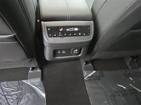 Certified 2024 Nissan Pathfinder Platinum w/ Cargo Package image 18