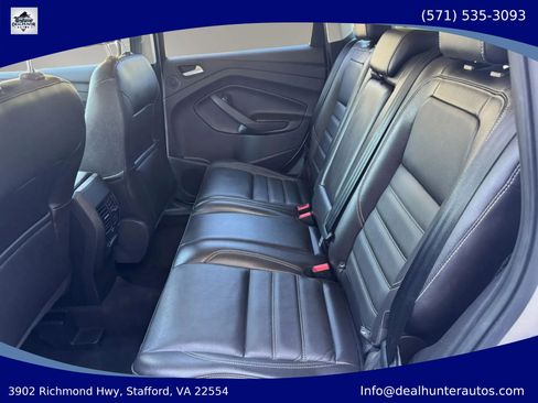 Used 2017 Ford Escape Titanium AWD/4WD image 16