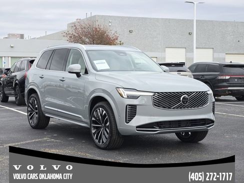 Used 2026 Volvo XC90 B6 Ultra image 2