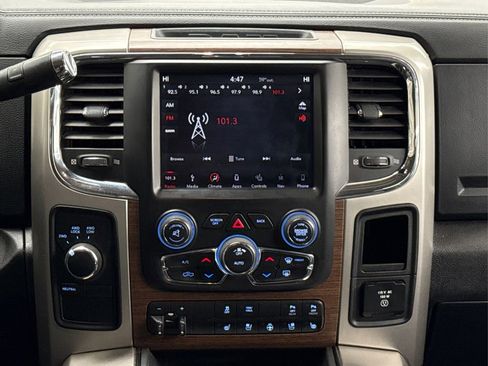 Used 2018 RAM 2500 Laramie w/ Convenience Group image 19