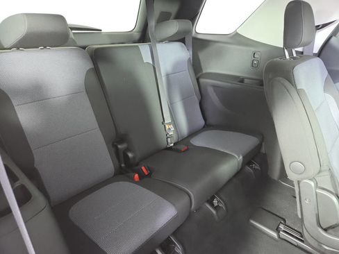 Used 2018 Chevrolet Traverse LT FWD image 28