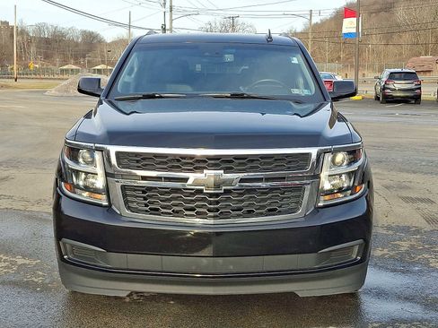 Used 2018 Chevrolet Tahoe LT image 2