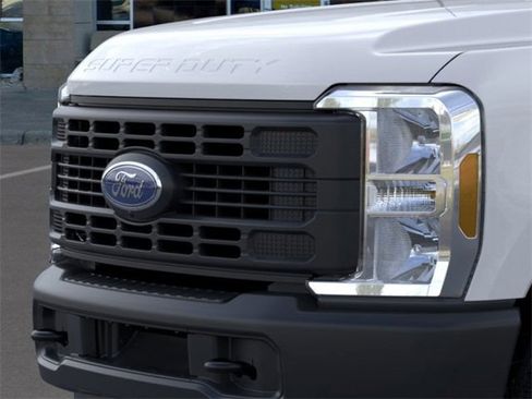 New 2026 Ford F350 XL image 17