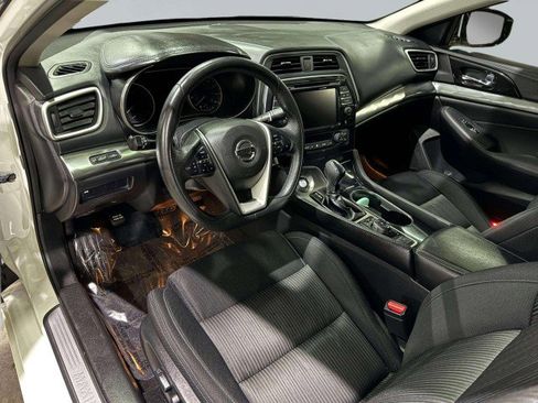Used 2019 Nissan Maxima 3.5 S w/ Floor Mat Group image 25