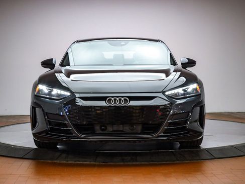 Used 2023 Audi e-tron GT Premium Plus w/ Executive Package image 2
