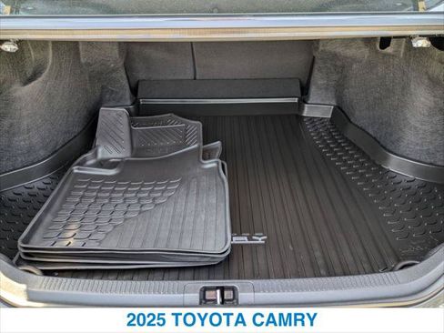 Used 2025 Toyota Camry SE w/ Multimedia Upgrade Package FWD image 23