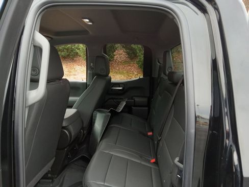 Used 2025 GMC Sierra 1500 Pro w/ Graphite Edition image 18