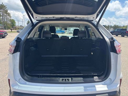 Used 2024 Ford Edge SEL w/ Convenience Package AWD/4WD image 16