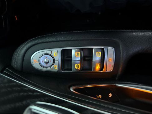 Used 2015 Mercedes-Benz C 300 C300 image 28