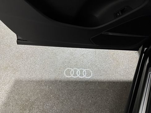 Used 2025 Audi Q7 3.0T Premium Plus w/ Premium Plus Package image 17