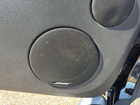 Used 2004 Chevrolet SSR w/ Preferred Equipment Group image 22