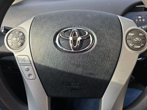 Used 2010 Toyota Prius Three image 19