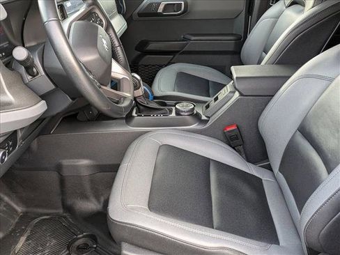 Used 2024 Ford Bronco Black Diamond image 16
