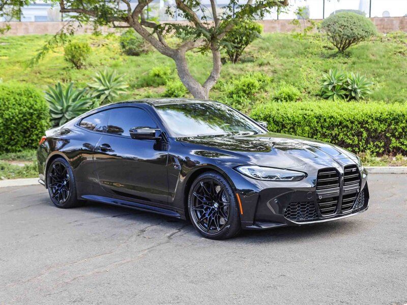 Used 2022 BMW M4 Competition w/ Executive Package RWD image 7