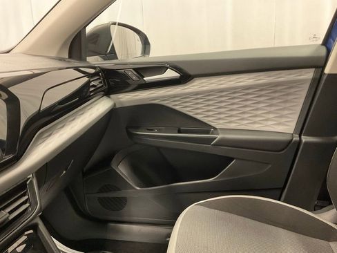 Used 2023 Volkswagen Taos S w/ IQ Drive S Package image 25