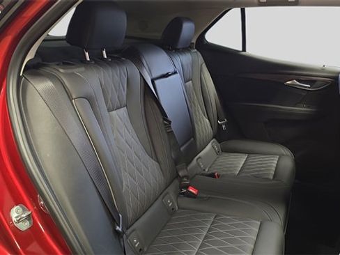 Used 2023 Buick Envision Avenir image 14