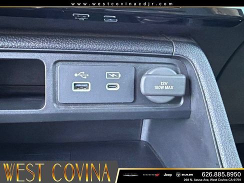 Used 2023 Honda Pilot Touring image 31