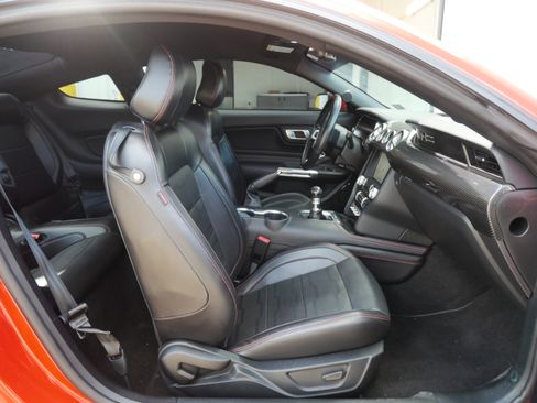 Used 2020 Ford Mustang GT Premium w/ Performance Package - Level 2 image 9