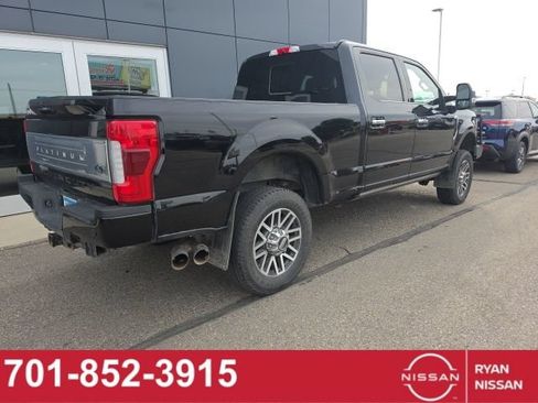 Used 2019 Ford F350 Platinum w/ Platinum Ultimate Package AWD/4WD image 3