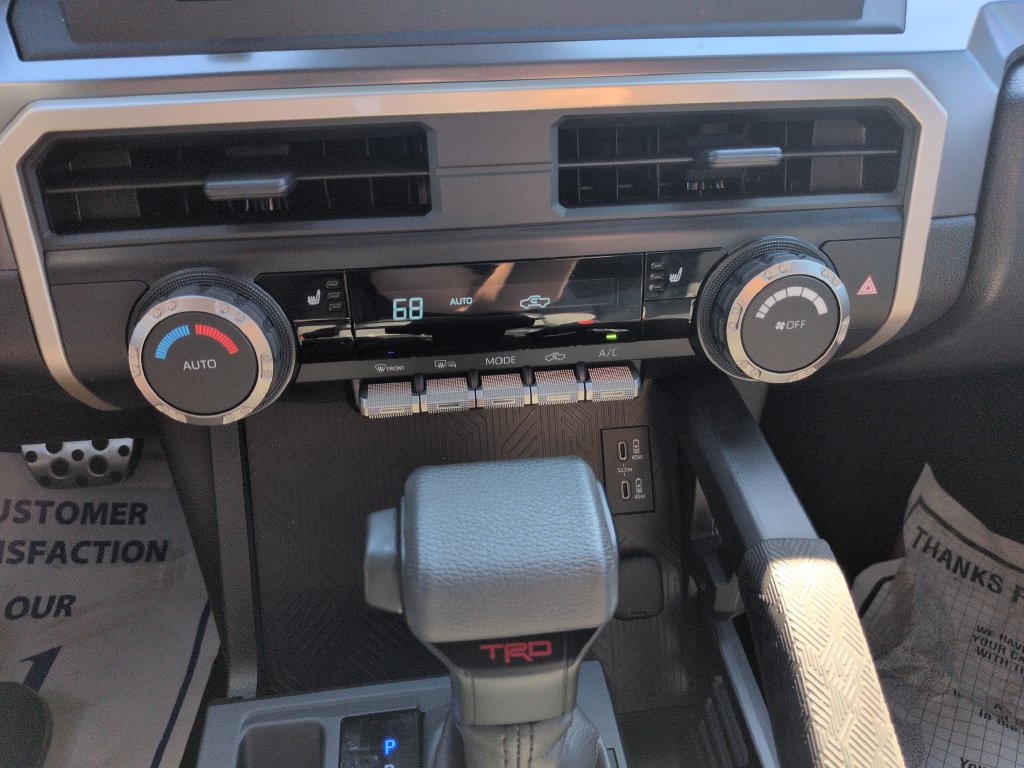 Used 2026 Toyota Tacoma TRD Sport AWD/4WD image 18