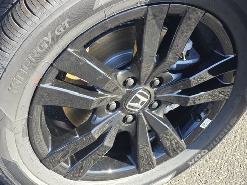 New 2026 Honda HR-V Sport image 10