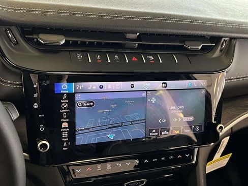 New 2026 Jeep Grand Cherokee Limited image 15