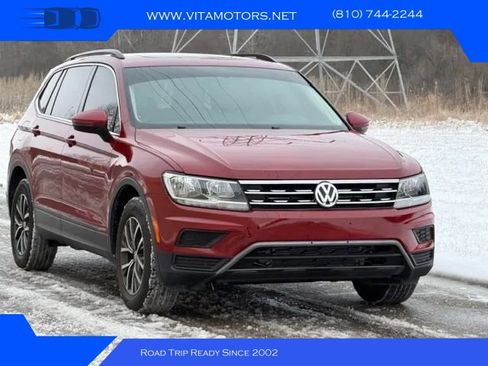 Used 2019 Volkswagen Tiguan SE w/ Panoramic Sunroof Package image 37