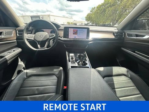 Certified 2024 Volkswagen Atlas SEL AWD/4WD image 11