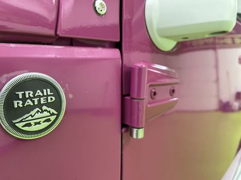 Used 2008 Jeep Wrangler Unlimited Rubicon w/ PWR Convenience Group image 13