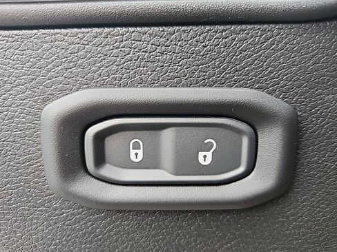 New 2026 Jeep Wrangler Unlimited Sport AWD/4WD image 29