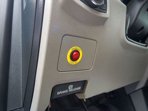 Used 2020 Ford F250 XL w/ Power Equipment Group image 17