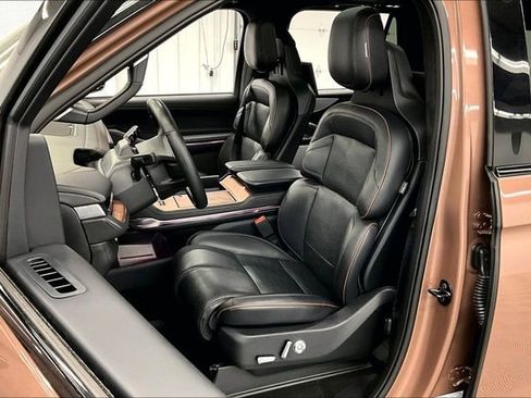 Used 2025 Lincoln Navigator Black Label AWD/4WD image 23
