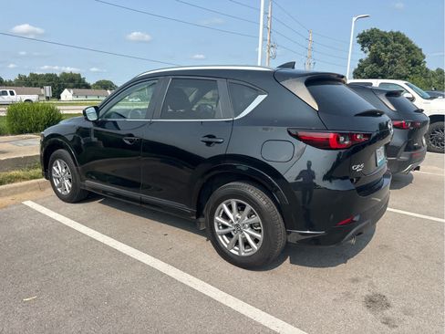 Used 2024 MAZDA CX-5 AWD 2.5 S w/ Select Package image 3