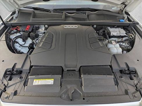 Used 2019 Audi Q7 Premium Plus image 21