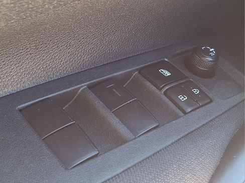 Used 2024 Toyota Corolla LE FWD image 25