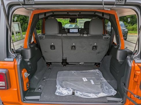 New 2025 Jeep Wrangler Unlimited Sport AWD/4WD image 13