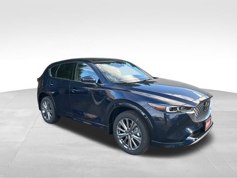 New 2025 MAZDA CX-5 Signature image 8