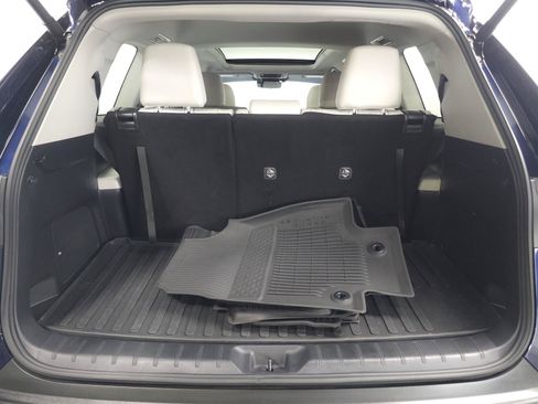 Certified 2025 Toyota Grand Highlander AWD image 12