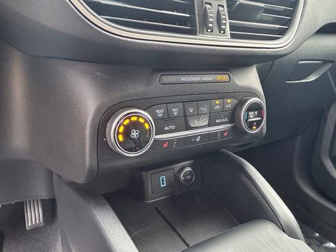 Used 2020 Ford Escape SEL image 36